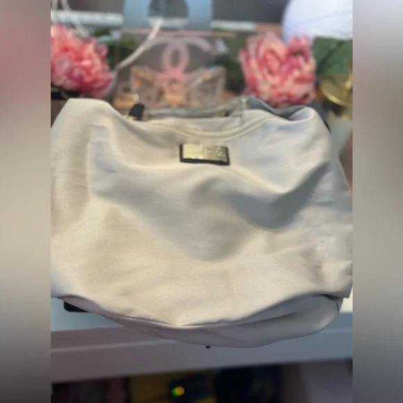 Customer Appreciation Gift 💝 Valentino Backpack - Picture 9 of 11